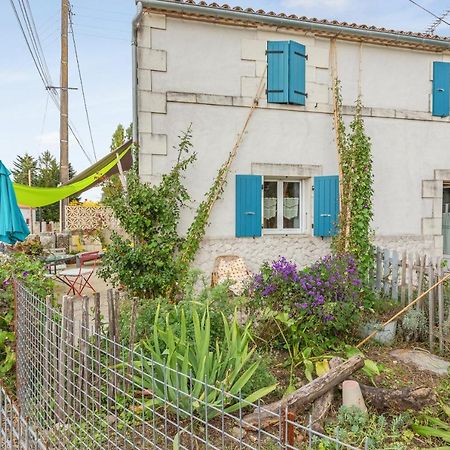 Appartement Accueillant A Mortagne Sur Gironde 45 M² Terrasse Екстер'єр фото