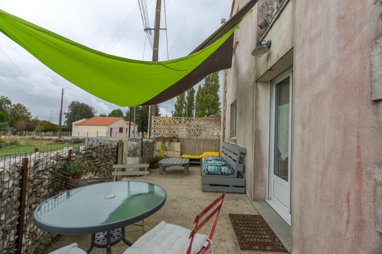 Appartement Accueillant A Mortagne Sur Gironde 45 M² Terrasse Екстер'єр фото